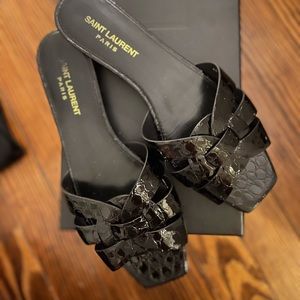 Yves Saint Laurent Tribute Flat Sandal